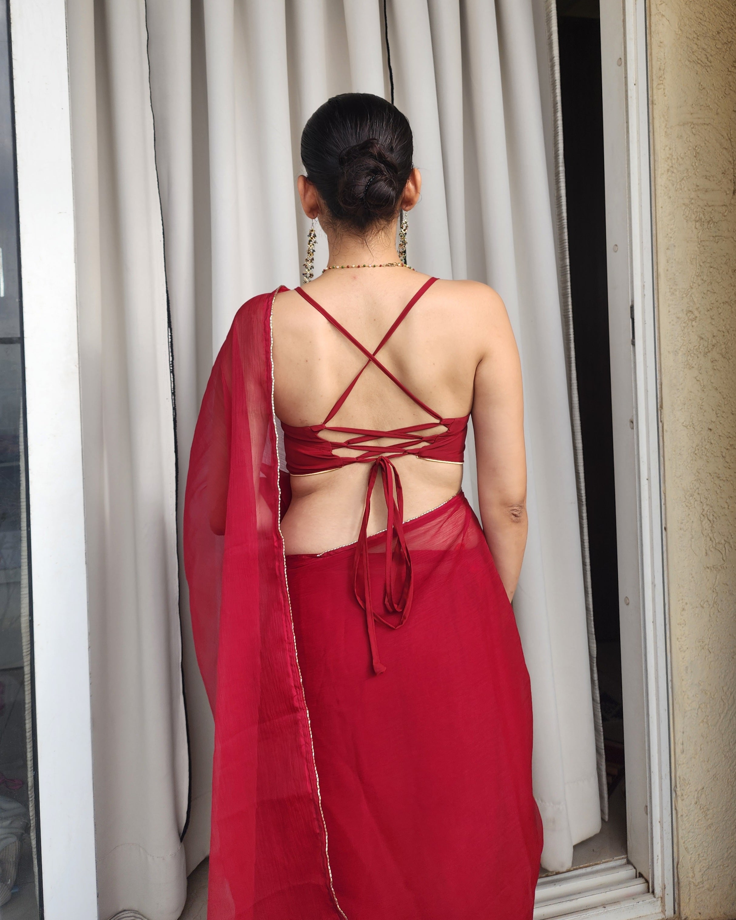 CRISS-CROSS BACK BLOUSE: WINE