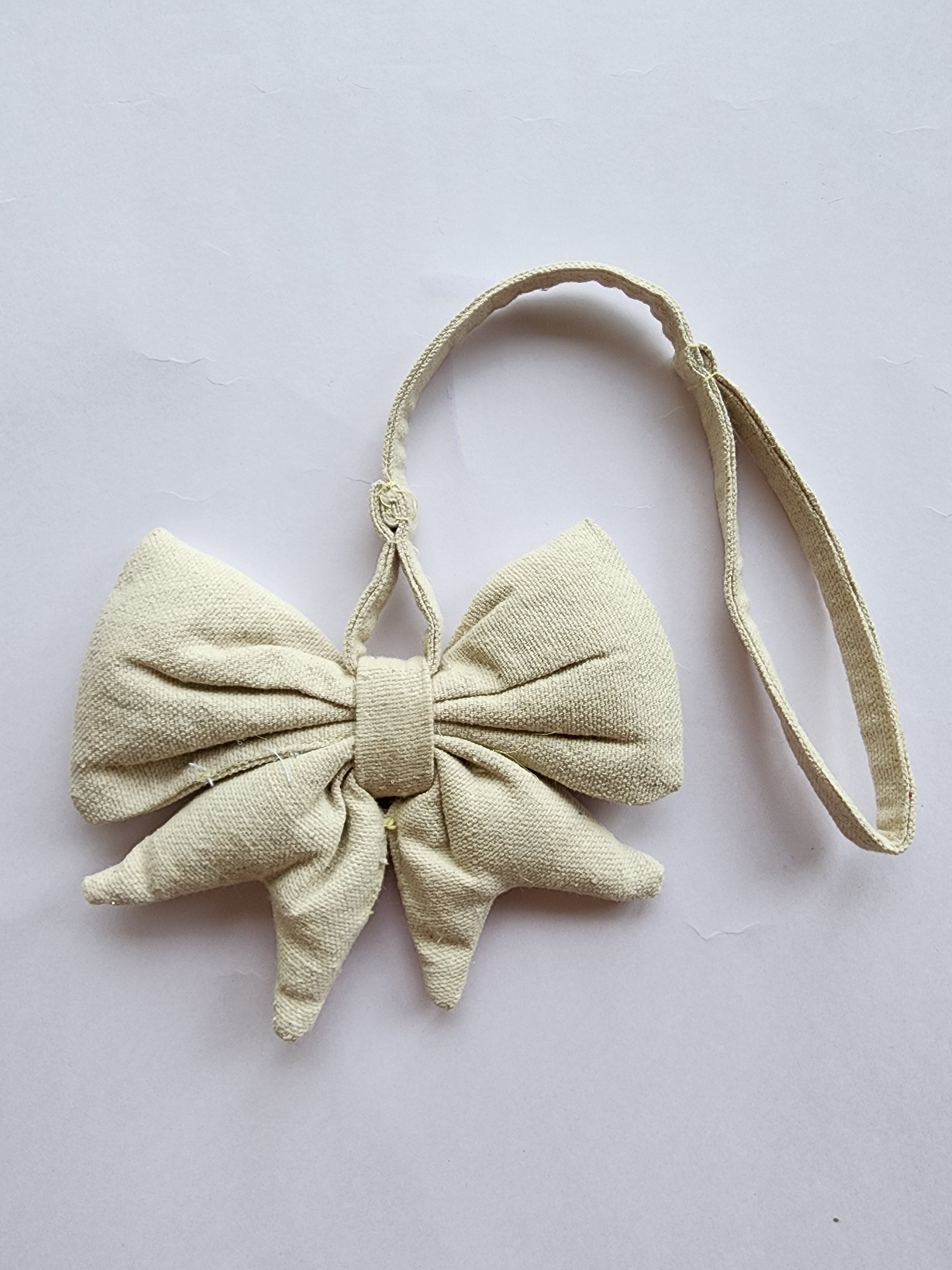 BOW BAG CHARM