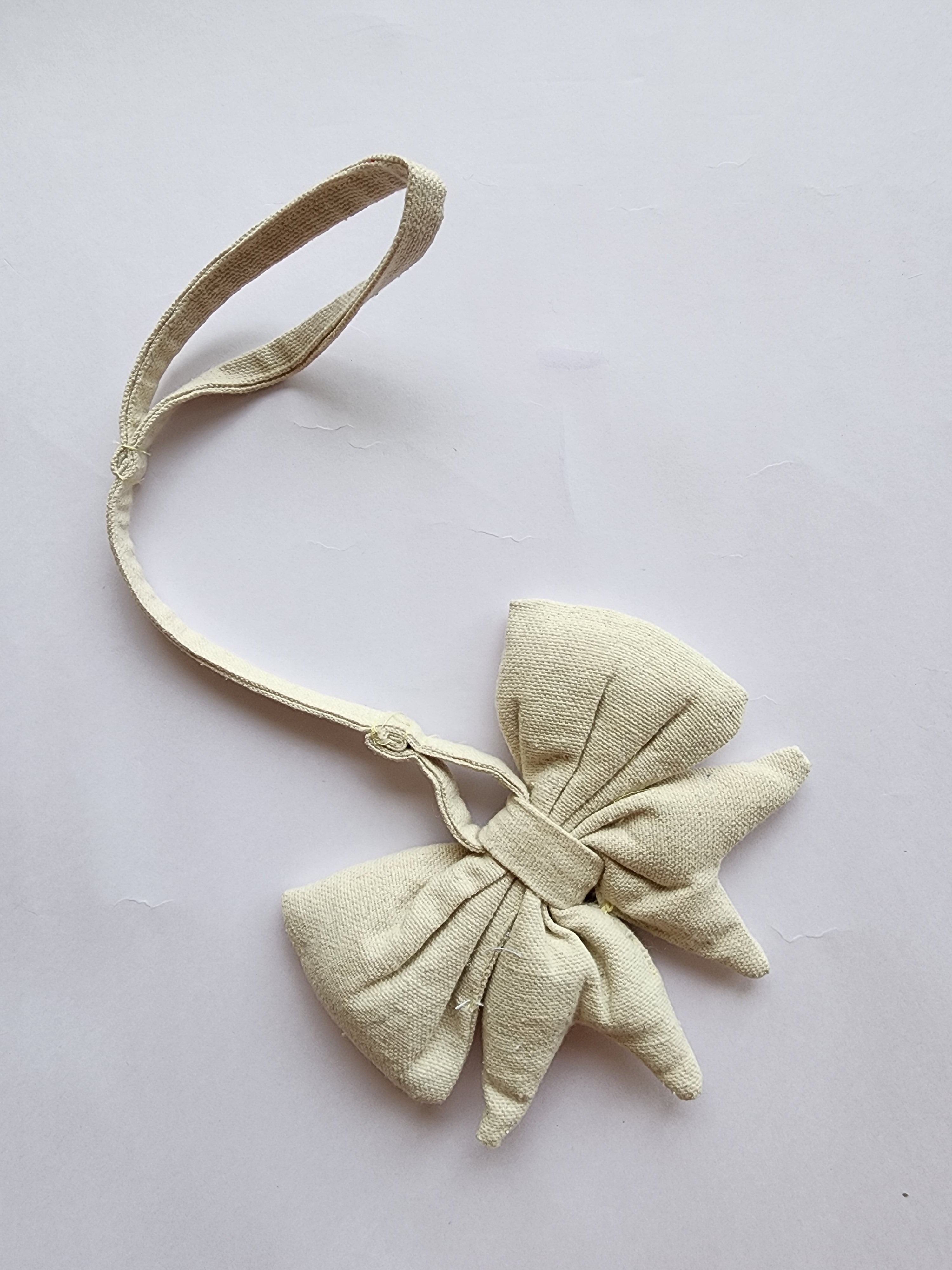 BOW BAG CHARM