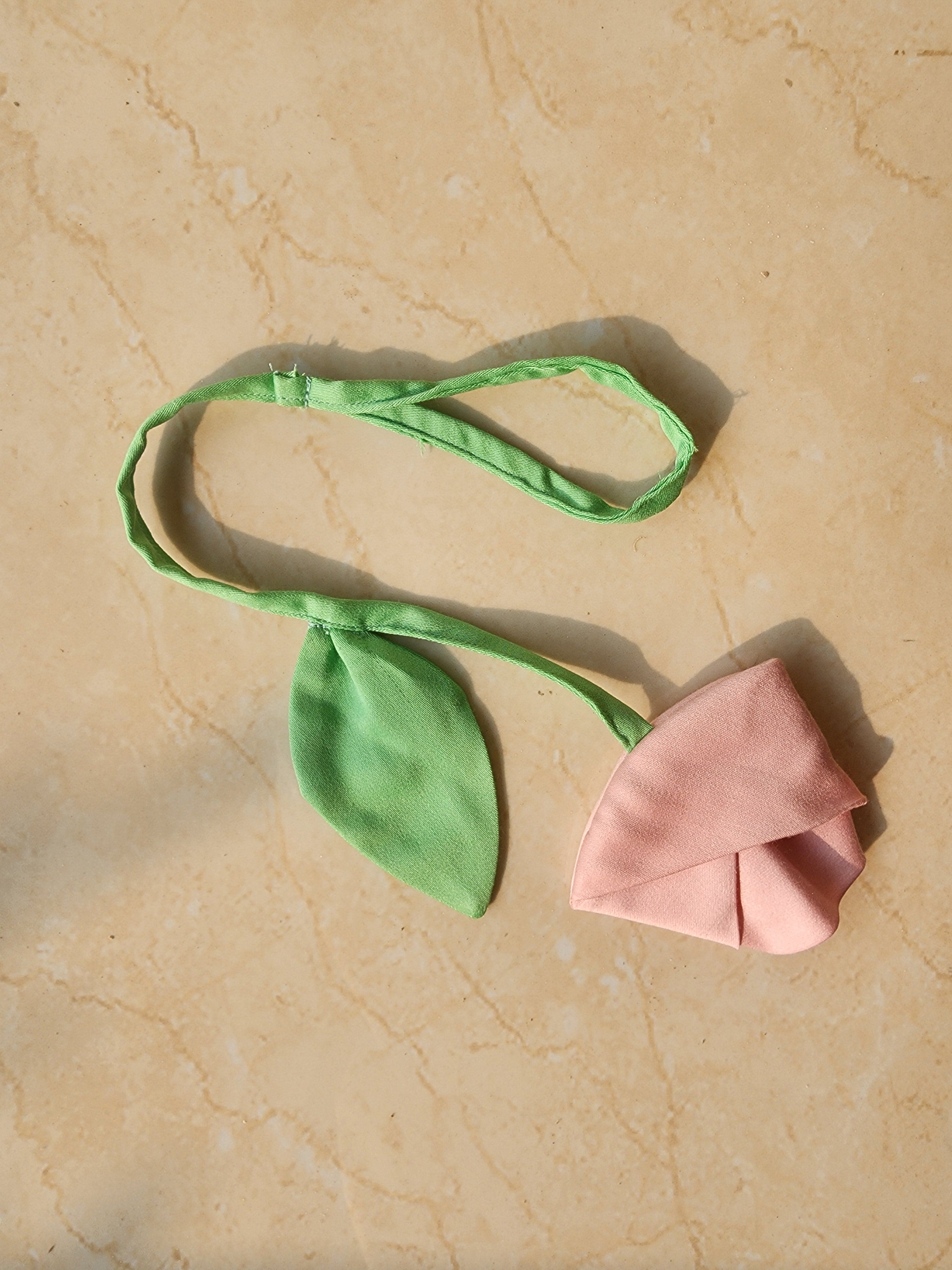 TULIP BAG CHARM