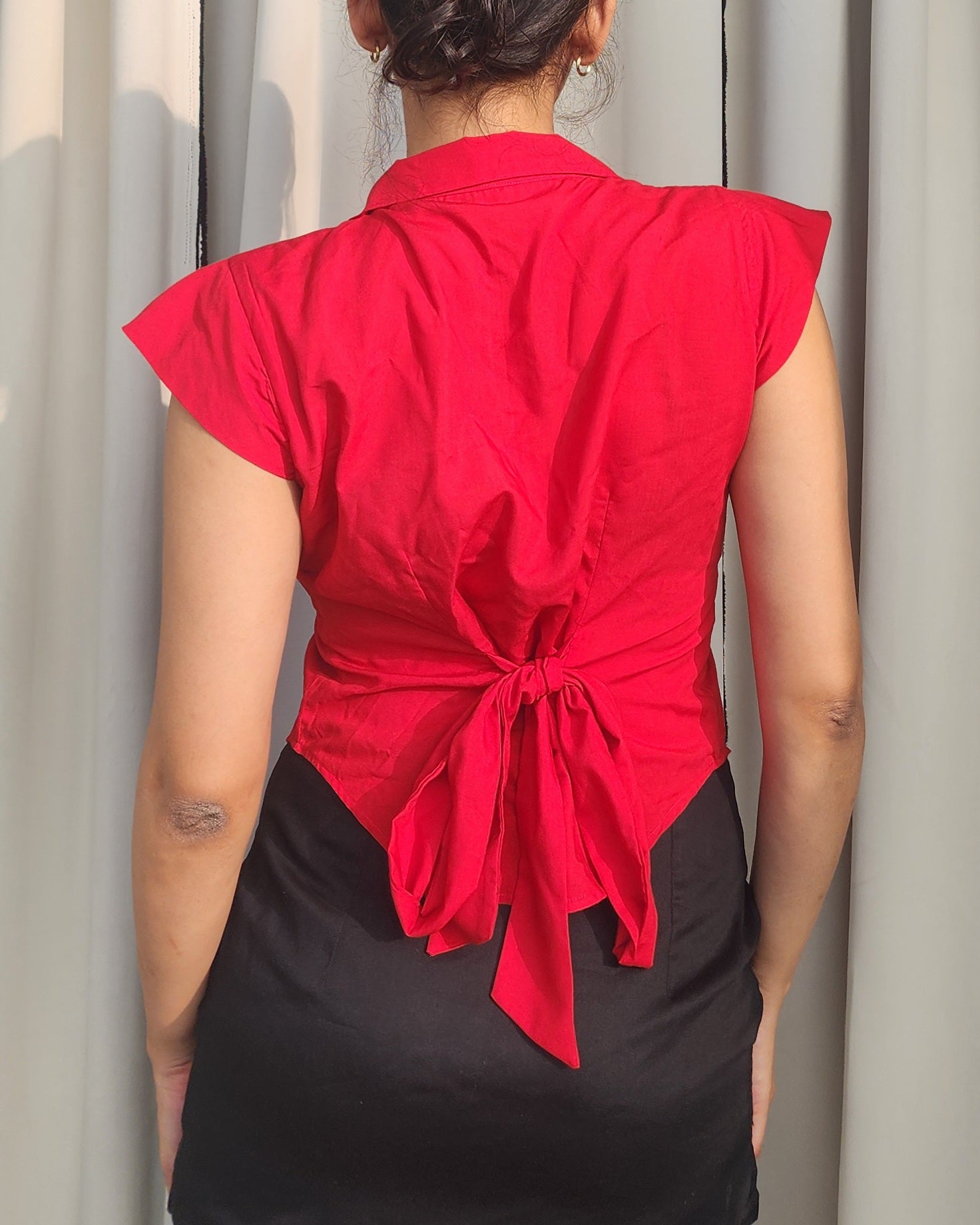MIRCHI COLLARED TOP
