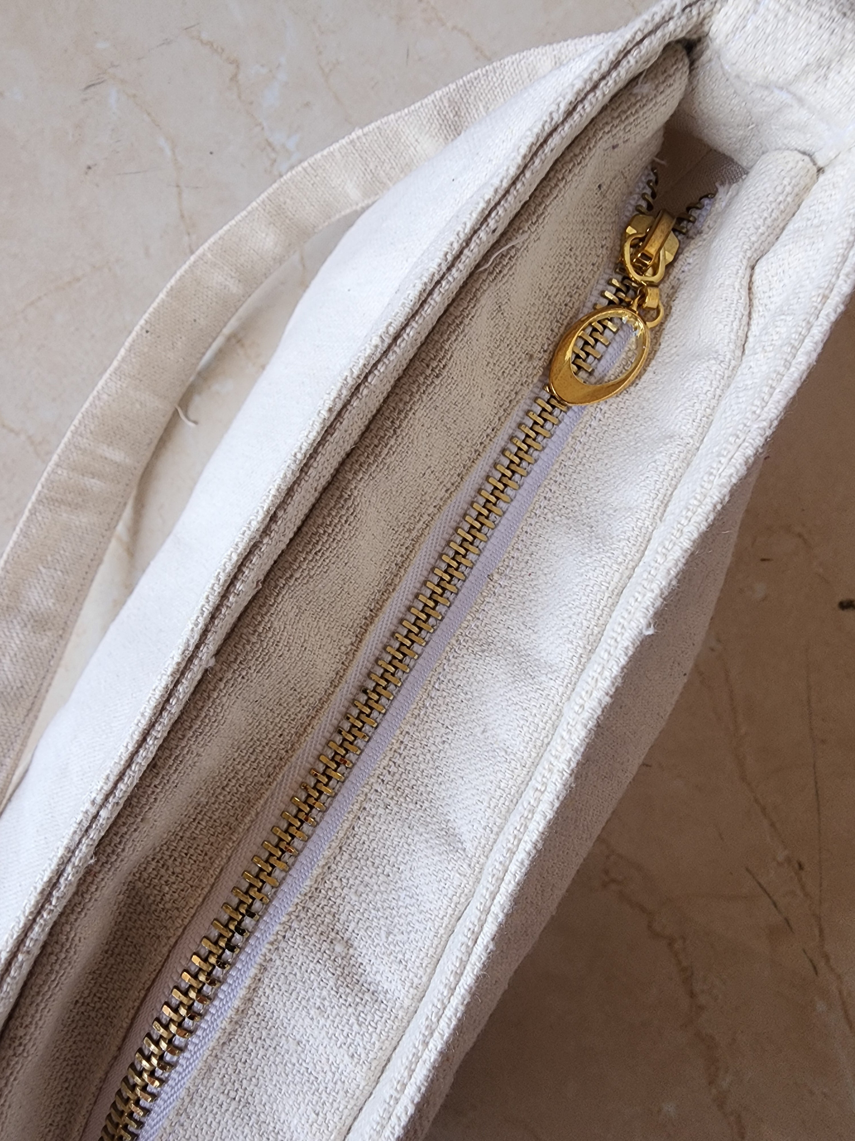 FLORA APPLIQUE SHOULDER BAG