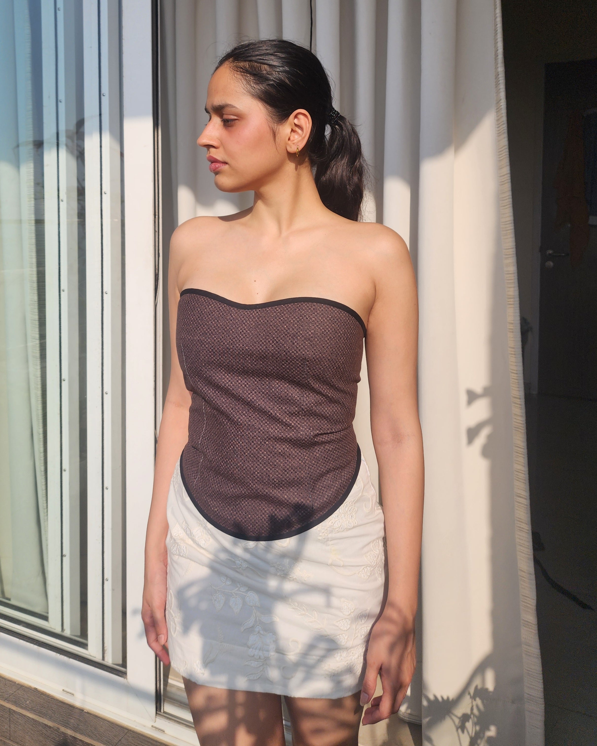 BROWN/CHEQUERED (REVERSIBLE) TOP